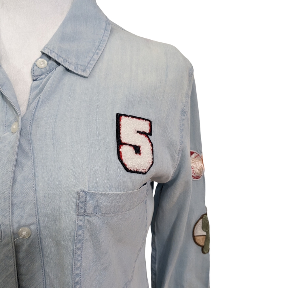 Rails Patch Chambray Button Front Shirt Size Xs - image 5